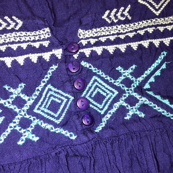 Patrons of Peace small blue boho embroidered top - Picture 5 of 8